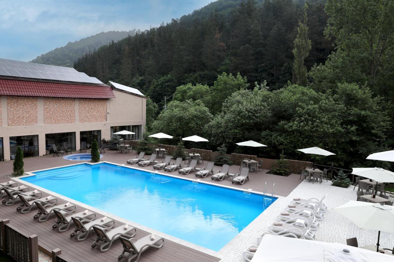 Best Western Plus Paradise Hotel Dilijan Εξωτερικό φωτογραφία